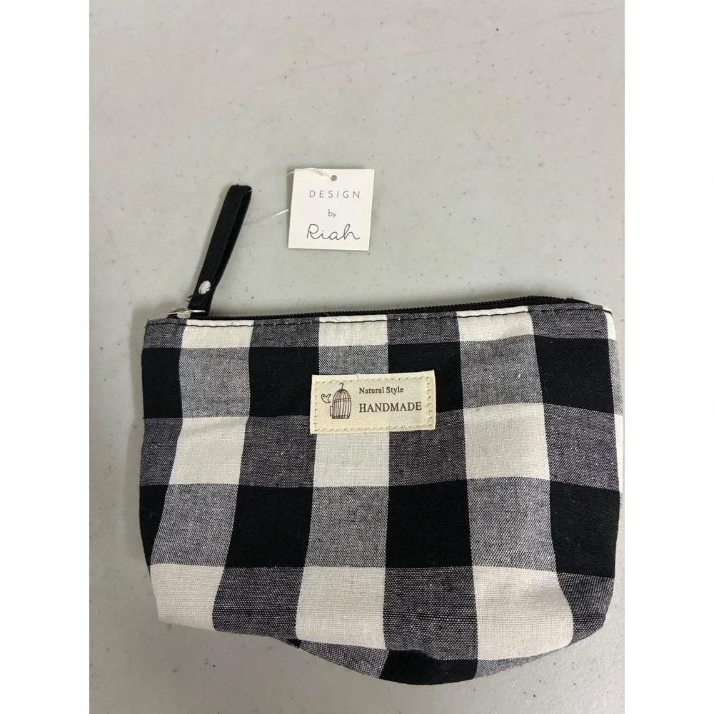 Design by Riah Handmade Buffalo Plaid Canvas Pouch‎ Black White Zipper Bag new